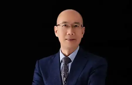 對話賴曉云：寵物醫療90%在線下，線上”